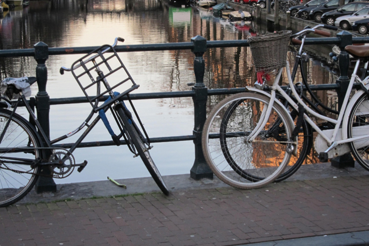 Despedida de soltero en Amsterdam Crazy Voyages Renta Bicicletas