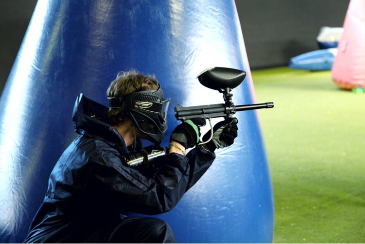 Enterrement de Vie de Jeune Fille Paris Crazy-evJF Paintball Indoor + multiactivités