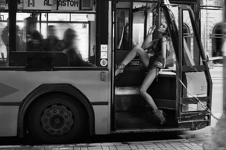 party bus estriptis praga despedidas