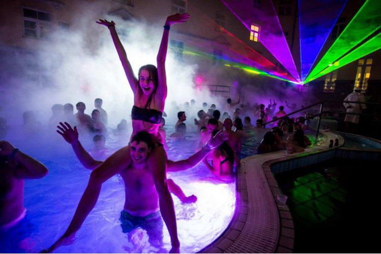 spa-party-budapest-utdrikningslag