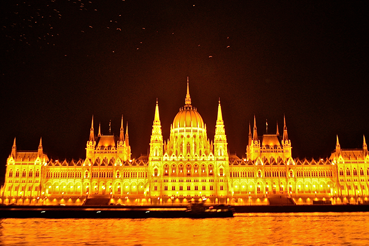 guidet-tur-omvisning-i-budapest-utdrikningslag