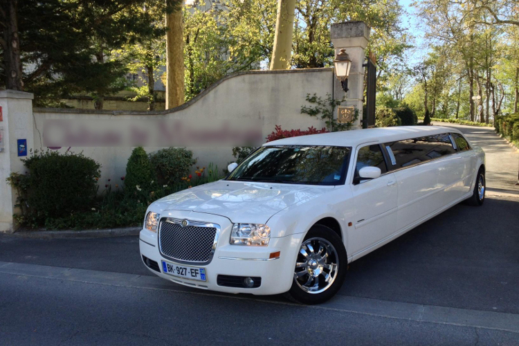Enterrement de Vie de Garçon Bordeaux Crazy-evG Chrysler Limousine