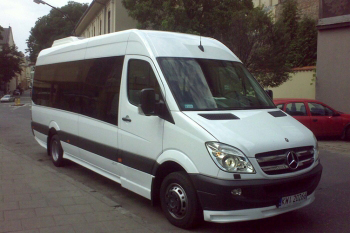 	Addio al celibato Bucarest giro bar e minibus Crazy-Voyages