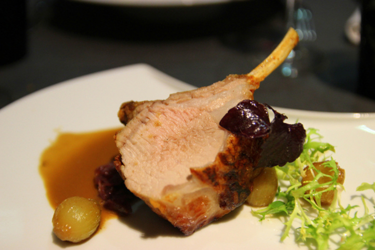 Enterrement de Vie de Garçon à Lyon Crazy-evG Dîner Lounge
