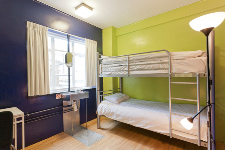 Auberge de jeunesse Londres Enterrement de vie de jeune fille partez avec Crazy EVJF