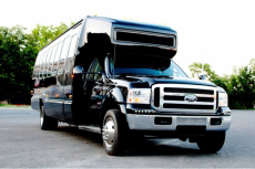 Transfert Party Bus BUD pour mon séminaire à Budapest | Séminaire | idée séminaire | voyage d'affaires | activité séminaire | Incentive | séminaire festif | collègues | congrès | colloque | meeting | conférence