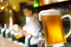 Tournée des bars pour mon séminaire à Berlin | Séminaire | idée séminaire | voyage d'affaires | activité séminaire | Incentive | séminaire festif | collègues | congrès | colloque | meeting | conférence