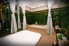 Spa et Massages pour mon séminaire à Budapest | Séminaire | idée séminaire | voyage d'affaires | activité séminaire | Incentive | séminaire festif | collègues | congrès | colloque | meeting | conférence